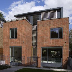 BR8635 Ibstock Thakeham Red Multi project