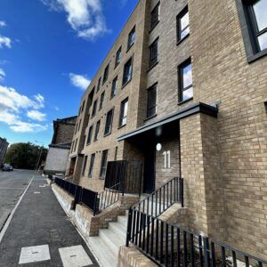 BR5536 Ibstock Milburn Ashen Brown Blend project 2