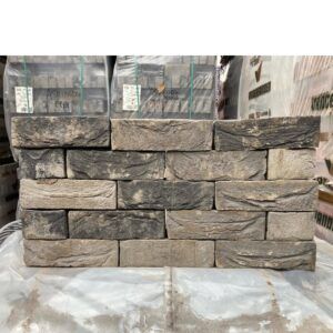 BR5001 ET Clay Ashingdon Grey yard