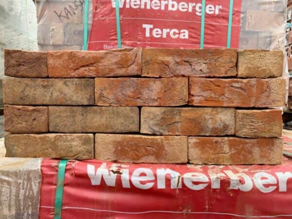 Stock Clearance Wienerberger Kansas Red Multi Stock Facing Brick Pack of 528