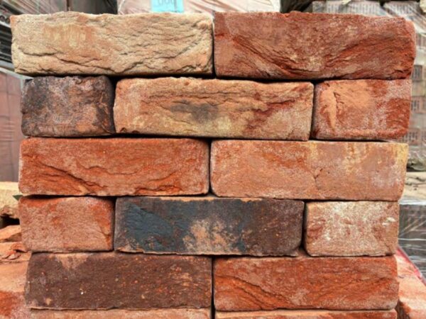 Stock Clearance Crest Old Lymberg Stock Facing Brick Pack of 730