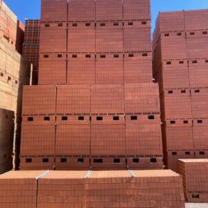 BR2675 offshade ibstock chesterton red yard