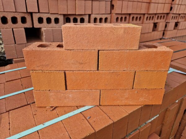 Offshade MBH PLC Blockleys Hadley Red Smooth Wirecut Facing Brick Pack of 400