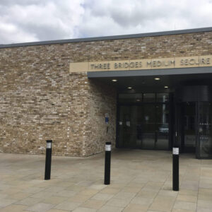 BR5759-TBS London Weathered Yellow – slip project3