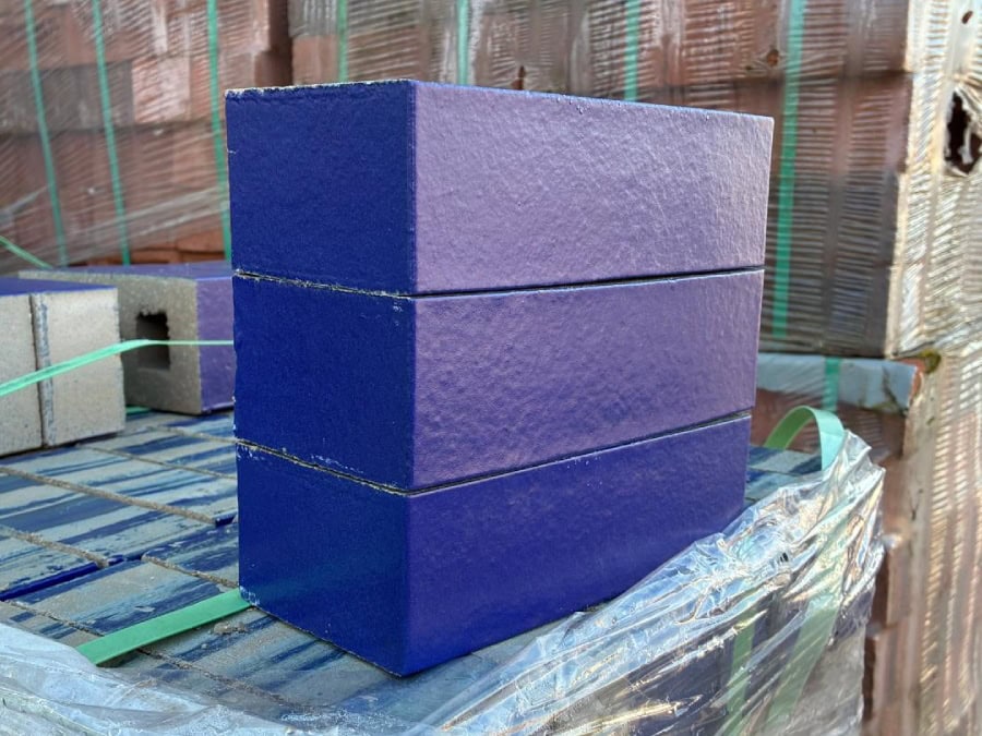 Stock Clearance Bespoke Brick Royal Blue Glazed Wirecut Facing Brick