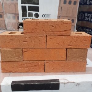 Stock Clearance Forterra Tame Valley Red Select Wirecut Facing Brick Pack of 300