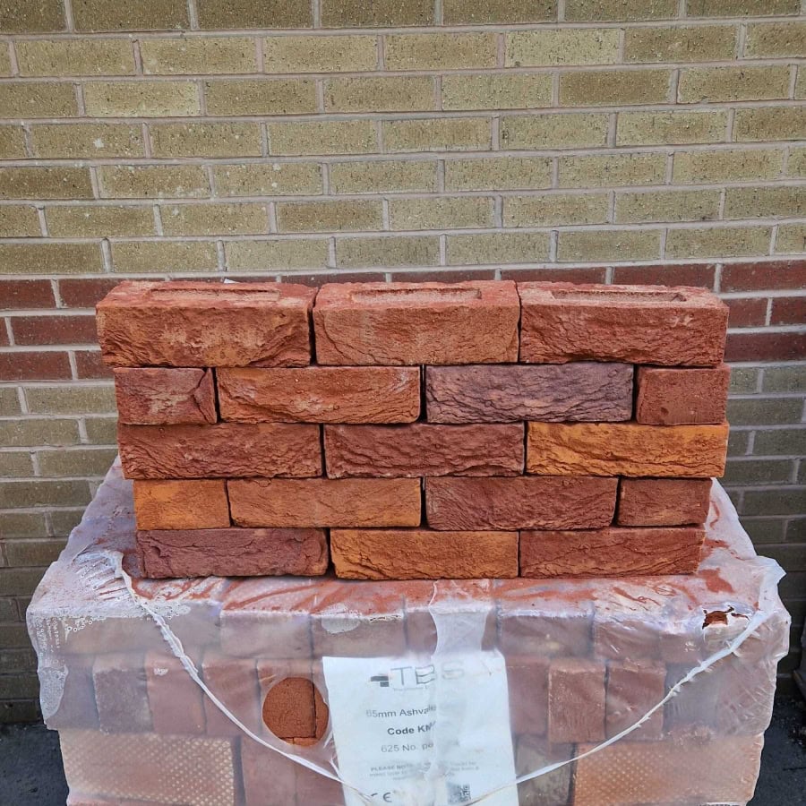 Stock Clearance TBS Ashvale Blend Stock Facing Brick Pack of 625 Stock Clearance TBS Ashvale Blend Stock Facing Brick Pack of 625