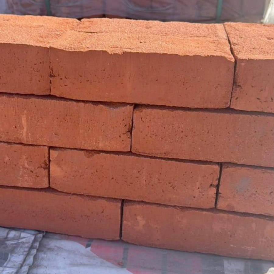 Stock Clearance TBS Gillingham Red Multi 65mm Waterstruck Facing Brick Pack of 280 Stock Clearance TBS Gillingham Red Multi 65mm Waterstruck Facing Brick Pack of 280