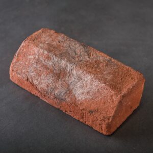 BR4535-PL3.2 Classic Brick Weathered Orange Plinth Stretcher-dark